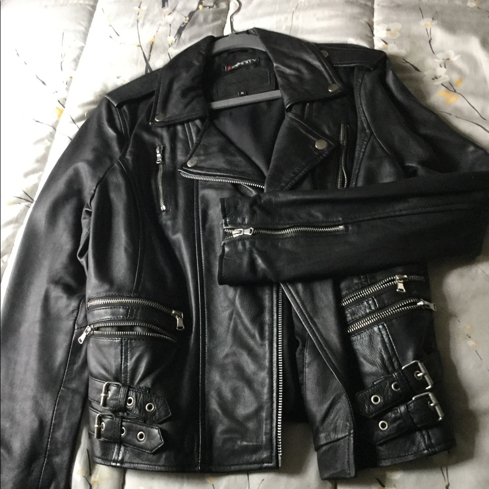 Women leather moto jacket